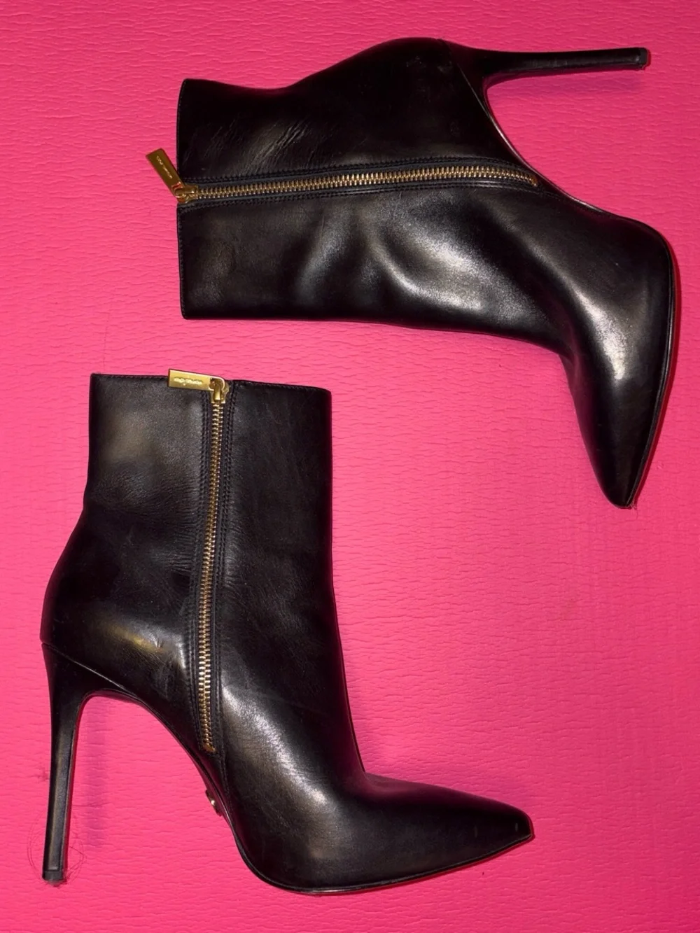 Michael kors Black Leather Pointed-Toe Stiletto Ankle Boots - Women's